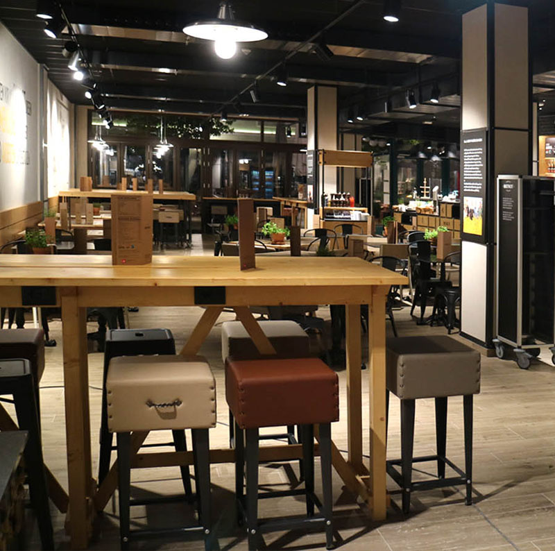 AUTOGRILL BISTROT NEUMÜNSTER - GERMANIA 8