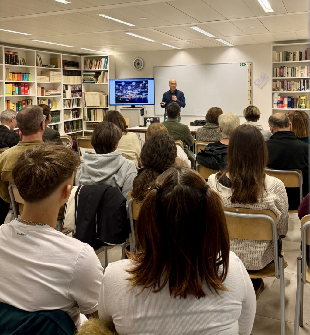 Conferenza del Prof. Indiveri sui Cervelli artificiali