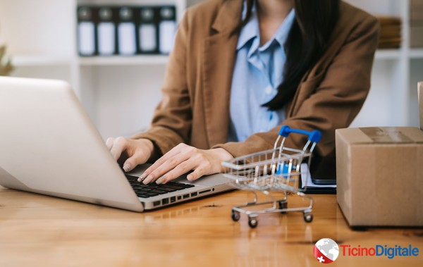 E-commerce in Ticino: Strategie Vincenti per il Natale 2025