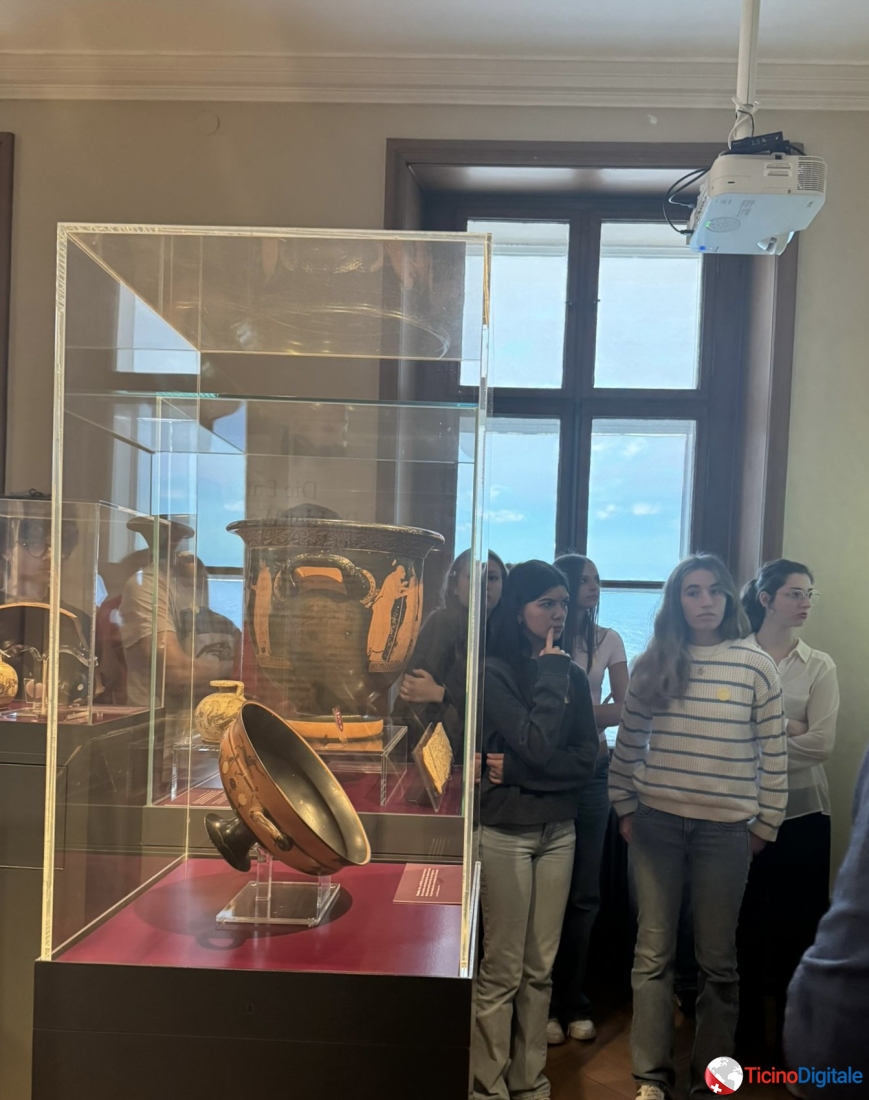 La classe prima in visita di istruzione a Basilea