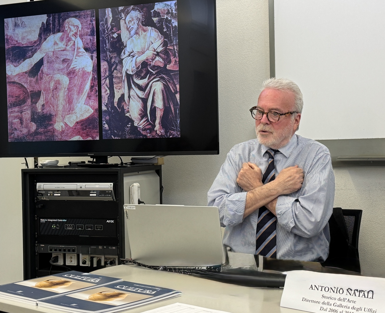 Straordinaria tavola rotonda su "La leggenda dell'artista"